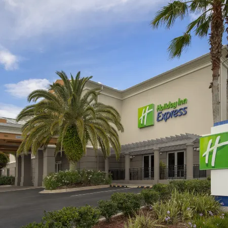 Holiday Inn Express JACKSONVILLE BEACH by IHG