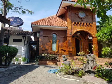 Aldila Resort by Pillow Отели рядом с достопримечательностью «Madya Stadium Kendal»