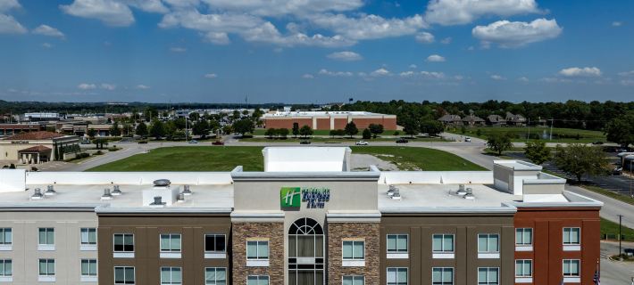 Holiday Inn Express & Suites TULSA SOUTH BIXBY by IHG Hotels in Tulsa County