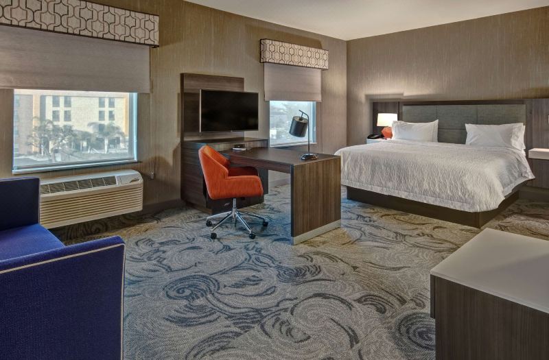 Hampton Inn Fresno Airport