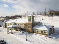 Holiday Inn Express Houghton-Keweenaw Hotels in Houghton