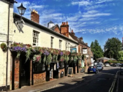 The Lamb Inn Hotels in Marlborough