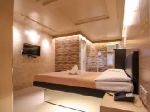 One Serenata Hotel Bacoor Hotels near Heavenly Peace Memorial Garden Inc.