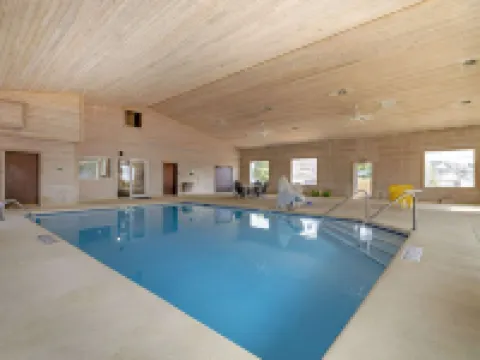 Quality Inn & Suites Stoughton - Madison South Hotels in Dane County