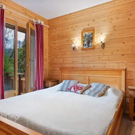 Le Petit Savoyard Hotels in Chatel