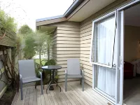 Annabelle Motel Hotels near Hokitika Beach Sign