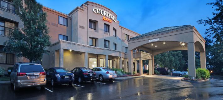 Courtyard by Marriott Providence Warwick Hotels in Kent County