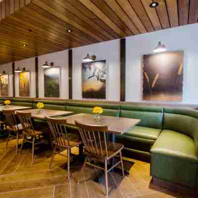 Fairfield Inn & Suites Philadelphia Broomall/Newtown Square Dining/Meeting Rooms
