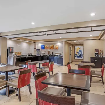 Comfort Inn Opelika - Auburn