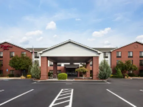 Hampton Inn Medford Hotels in Medford