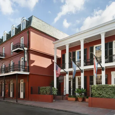 Le Richelieu in the French Quarter Отели рядом с достопримечательностью «Френчмен-стрит»