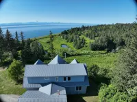 Whole house, Stariski Creek, BEAUTIFUL view!
