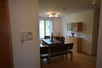 Spacious Apartment with Park View – Ideal for Families & Business Travelers