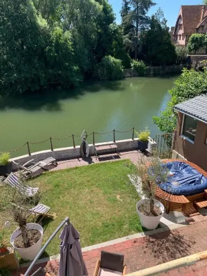 Waterfront Villa Romana with SPA