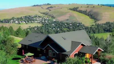 Glacier Getaway - True Vacation Home - Amazing Vistas