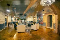 The Delta Lodge - Greenwood, MS