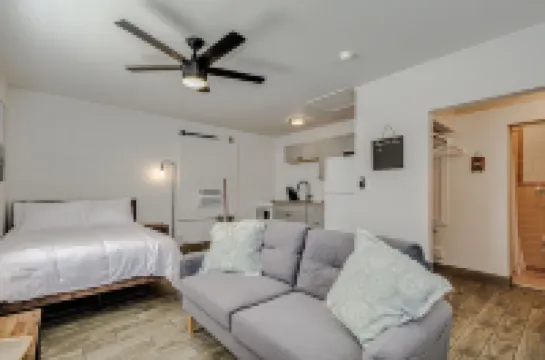 Studio Apartment in Winter Haven, FL