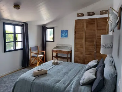 Maison Neuve 70m2 Piscine Privée Hotels near Camping Le Verdon