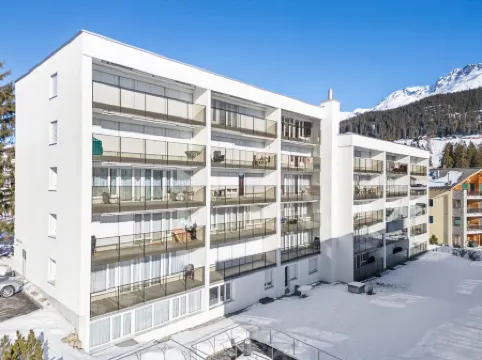 Nr.06 Haus Sursilvana