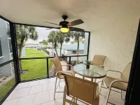 New 2024- Luxury Poolside Condo in charming Marco Island