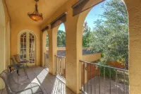 Italian Villa Next to Gathering Place with Pool