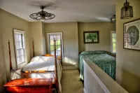 Private 18th Century Farmhouse in Virginia Wine Country with Hot Tub