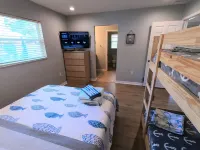 VENICE🌴Heated Pool House💦 7 min to the Beach🌊 Shops&Dining nearby