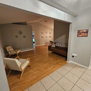 Adventure Coast: 4/2, Near Spring and Beach, Big Yard, Fenced