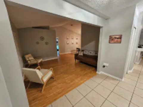 Adventure Coast: 4/2, Near Spring and Beach, Big Yard, Fenced
