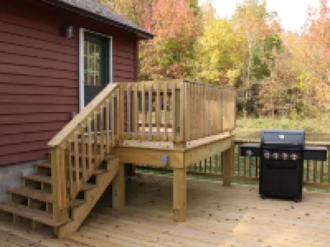 Hot Tub - Minutes from Winetrail, SIU, Giant City, Cedar Lake, Shawnee Forest! Hotels in Makanda