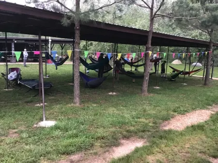 Loft house with 4 beds and access to our park and outdoor Pavilions and more