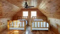 Private Mountain Lodge 5 Masters, Large Cabin Mt. Airy, NC
