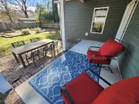 5 minutes to Main Gate Lejeune AND 8 minutes to New River Gate