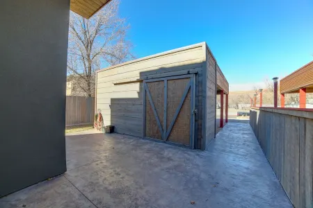 3B/2B Modern Downtown Moab Townhouse - Short Walk from the Heart of Downtown Отели рядом с достопримечательностью «Зона отдыха Санд Флэтс»