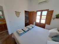 Villa with private pool, 10 people, 5 bathrooms