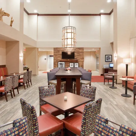 Hampton Inn & Suites Omaha Southwest-La Vista