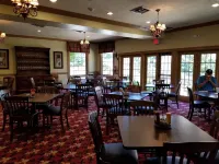 Lakefront Private Resort, Stunning Condo w/golf view, Dog friendly! NO fees!