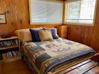 Sequoias Creekside2/Cozy Garden Cabin