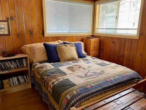 Sequoias Creekside2/Cozy Garden Cabin