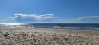 Beach Breeze-Lakefront Home-Private Beach-Porch-Deck-Firepit-5Br Ensuite-Hot Tub - 4-Star