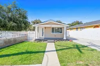 Charming 3-bedroom house in soothing Rosemead with WiFi, AC 丁胖子廣場附近的飯店