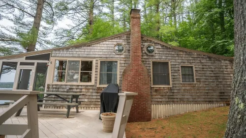 Thompson Lake Cabin Nestled in Majestic Pines - Family Waterfront Escape Hotels in Oxford