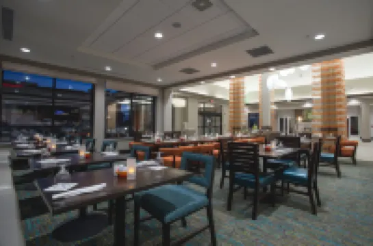Hilton Garden Inn Bolingbrook