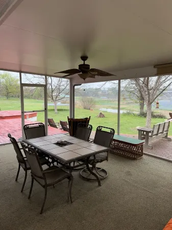 Lake Buchanan Cozy Cove