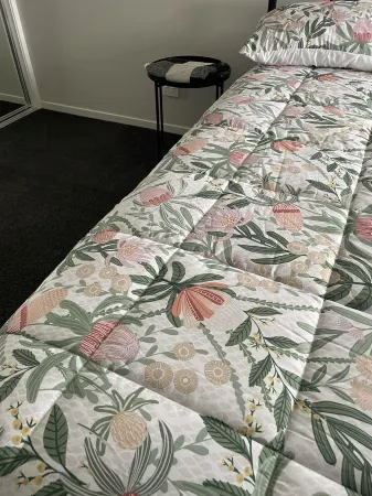 Walk to Mount Ngungun in Glasshouse Mountains