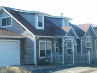 Florence Oregon, Enjoy Walks on the Beach or Relax by the Fire Hôtels à proximité de : South Jetty Beach 3 Day Use