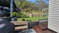 Newly Renovated - Bush Retreat by the Beach