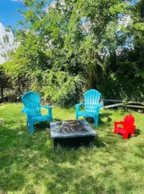Orchard Casita massage bed! No parties nor gatherings. Hotels near Speedway