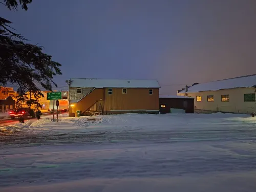 Hurley Penthouse in Downtown Hotels in Hurley