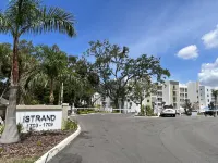 New Condo near downtown Sarasota 새러소타 호텔